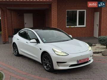 Авто Tesla Model 3 2021 № 8191641