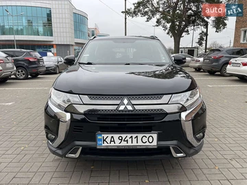 Авто Mitsubishi Outlander 2018 № 8191768