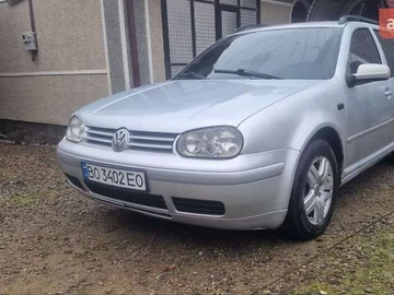 Авто Volkswagen Golf 2001 № 8191939