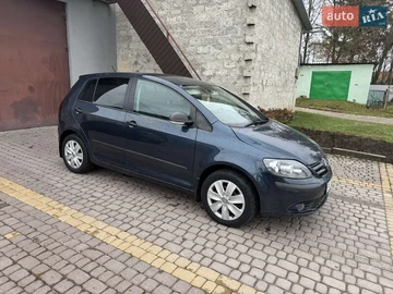 Авто Volkswagen Golf Plus 2007 № 8192077