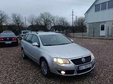 Авто Volkswagen Passat 2005 № 8192149