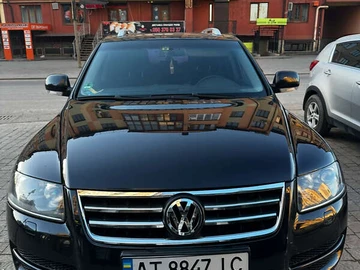 Авто Volkswagen Touareg 2006 № 8192203