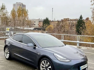 Авто Tesla Model 3 2019 № 8192281