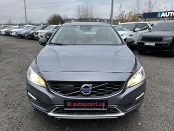 Авто Volvo S60 2015 № 8192472