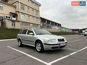 Авто Skoda Octavia 2002 № 8192598