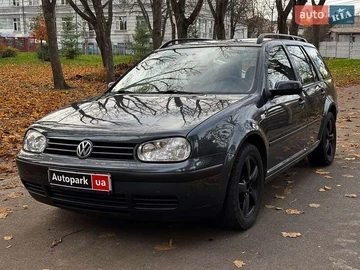 Авто Volkswagen Golf 2001 № 8192600