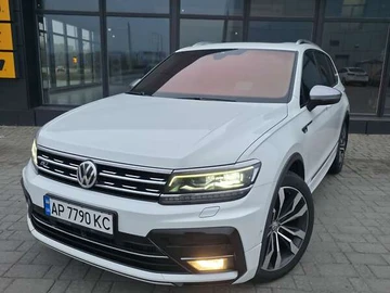 Авто Volkswagen Tiguan 2018 № 8192899