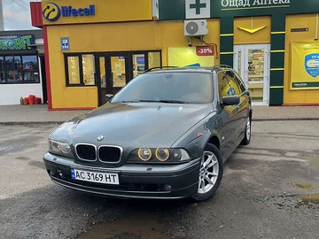 Авто BMW 5 Series 2003 № 8193007