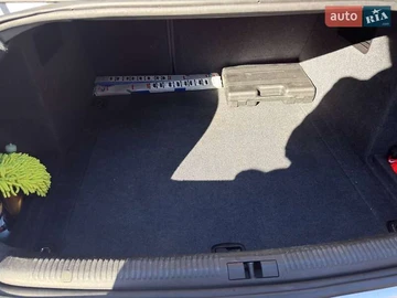 Авто Audi A4 2001 № 8193010