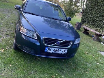 Авто Volvo V50 2008 № 8193026