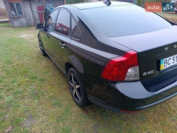 Авто Volvo S40 2008 № 8193036