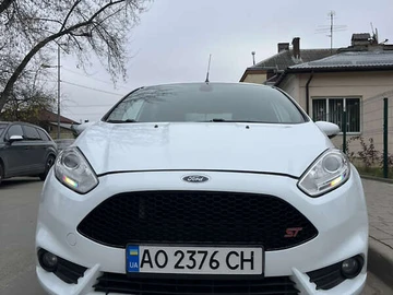 Авто Ford Fiesta 2014 № 8193040