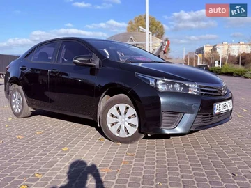 Авто Toyota Corolla 2015 № 8193163