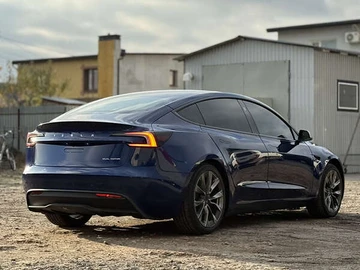Авто Tesla Model 3 2024 № 8193314