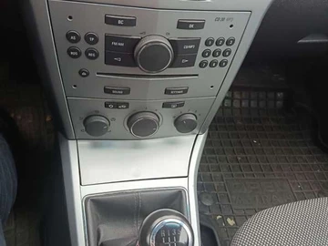 Авто Opel Astra 2009 № 8193562