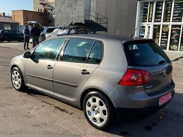 Авто Volkswagen Golf 2006 № 8193575