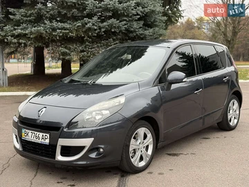 Авто Renault Scenic 2011 № 8193579
