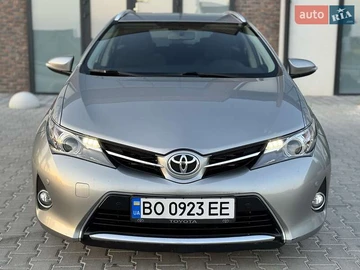 Авто Toyota Auris 2014 № 8193658