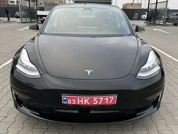 Авто Tesla Model 3 2019 № 8193855