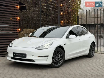 Авто Tesla Model 3 2020 № 8193873