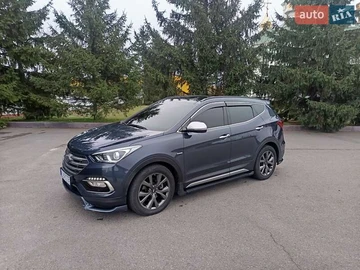 Авто Hyundai Santa Fe 2017 № 8193903
