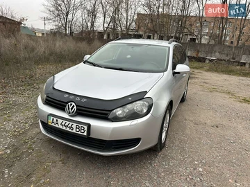 Авто Volkswagen Golf 2010 № 8194196