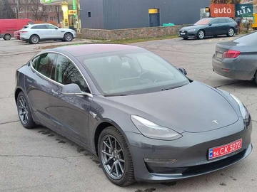 Авто Tesla Model 3 2018 № 8194534