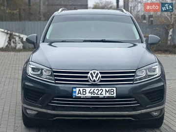 Авто Volkswagen Touareg 2015 № 8194646