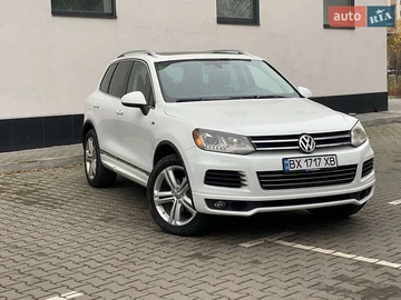 Авто Volkswagen Touareg 2013 № 8194670