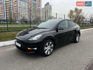Авто Tesla Model Y 2022 № 8194672