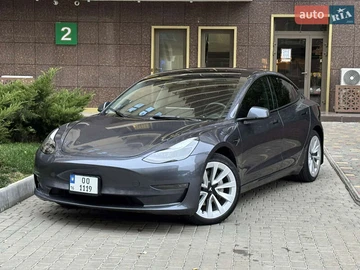 Авто Tesla Model 3 2023 № 8194680