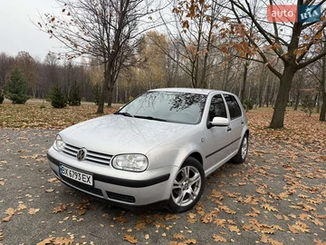 Авто Volkswagen Golf 2000 № 8194820