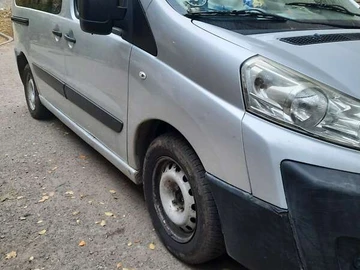 Авто Peugeot Expert 2008 № 8194930