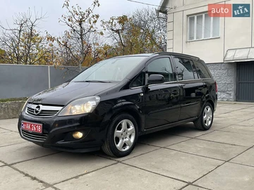 Авто Opel Zafira 2011 № 8195052