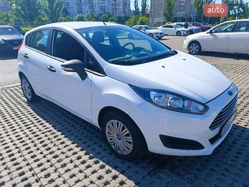 Авто Ford Fiesta 2013 № 8195055
