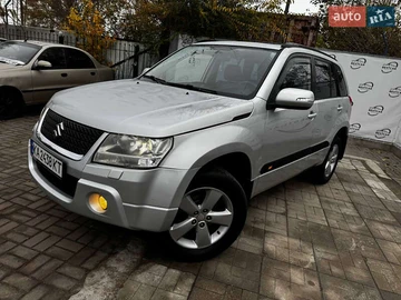 Авто Suzuki Grand Vitara 2009 № 8195090
