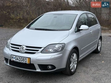 Авто Volkswagen Golf Plus 2008 № 8195095