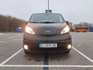 Авто Nissan E-Nv200 2015 № 8195195