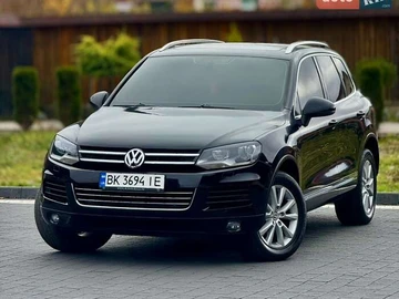 Авто Volkswagen Touareg 2012 № 8195321