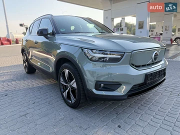 Авто Volvo Xc40 2021 № 8195524