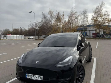 Авто Tesla Model Y 2023 № 8195526