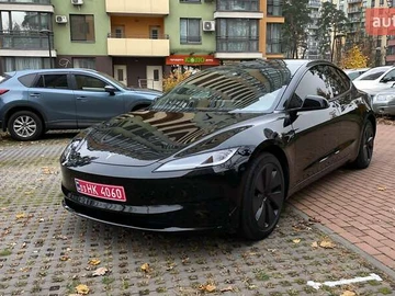 Авто Tesla Model 3 2024 № 8195527