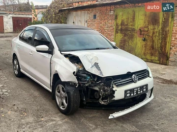 Авто Volkswagen Polo 2012 № 8195625
