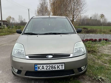 Авто Ford Fiesta 2002 № 8195628