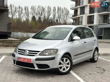 Авто Volkswagen Golf Plus 2006 № 8195689