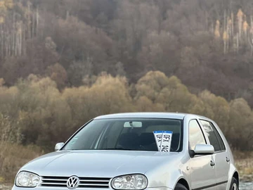 Авто Volkswagen Golf 2000 № 8195692
