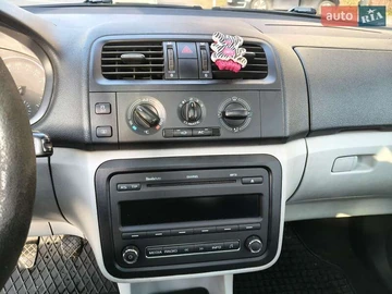 Авто Skoda Roomster 2010 № 8195696