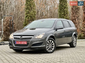 Авто Opel Astra 2010 № 8195736