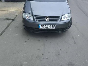 Авто Volkswagen Touran 2005 № 8195740