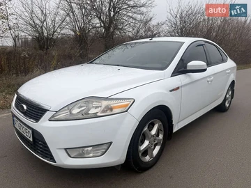 Авто Ford Mondeo 2010 № 8195752